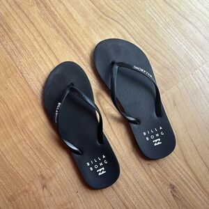 Billabong flip flops